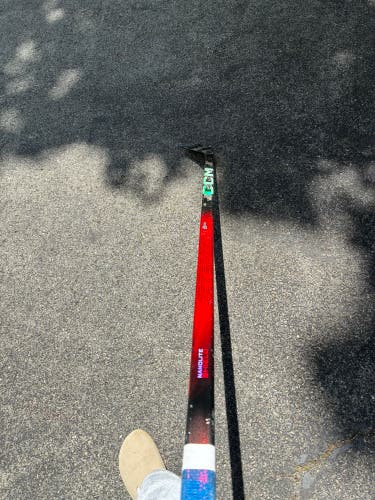 Broken Junior CCM JetSpeed FT8 Pro Left Hand Hockey Stick 50 Flex (Used)
