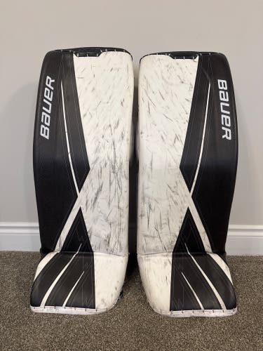 Medium Bauer Ultrasonic Goalie Leg Pads (Used)