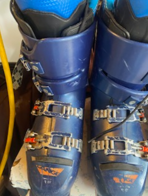 Mondo 25 & 25.5 Unisex Lange RS Ski Boots Medium Flex (Used)