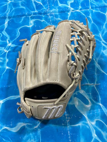 Marucci Ascension RH Baseball Glove 11.75" (Used)
