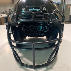 Youth Small Schutt Vengeance A11 Helmet (Used)
