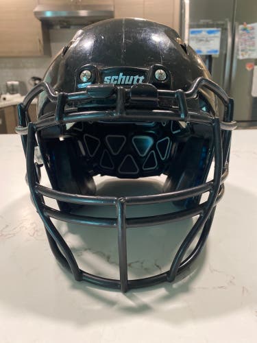 Youth Small Schutt Vengeance A11 Helmet (Used)