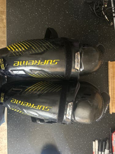 Senior Used Bauer Supreme S150 Shin Pads 14”