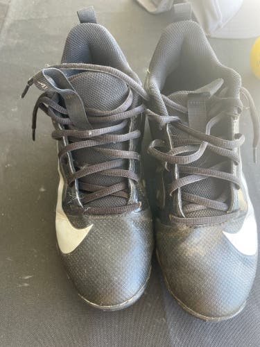 Black Kid's 5Y (Big Kids / Youth) Youth Nike FastFlex Low Top Molded Cleats (Used)