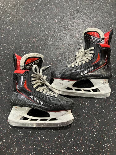 Senior Bauer Vapor 3X Pro Hockey Skates Size 6.5 (Used)