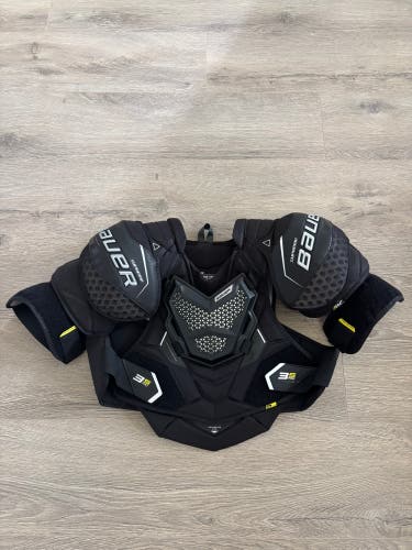 Men's Large Senior Bauer Supreme 3S Pro Shoulder Pads (New)