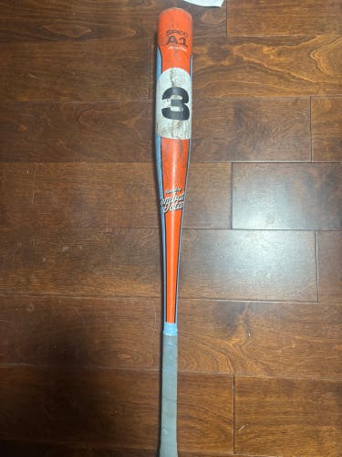 2026 Combat MFG Spec A1 Alloy BBCOR Certified Bat (-3) 29 oz 32" (Used)