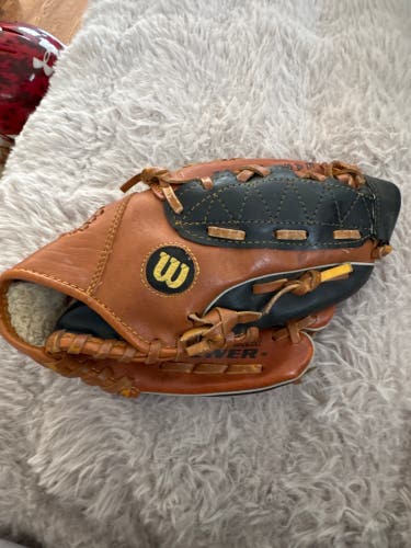 Wilson RH Baseball Glove 10" (Used) A2761 EC2