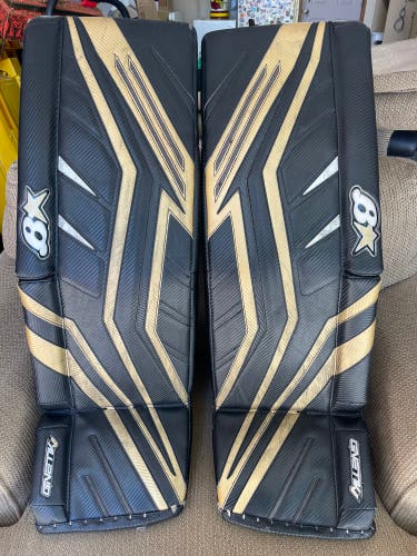 35" Brian's Gnetik V Goalie Leg Pads (Used)