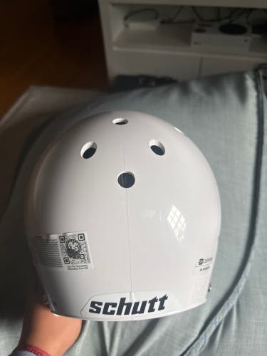 Youth Large Schutt AiR Standard V Helmet (Used)