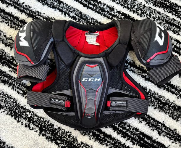 Small Junior CCM JetSpeed FT370 Shoulder Pads