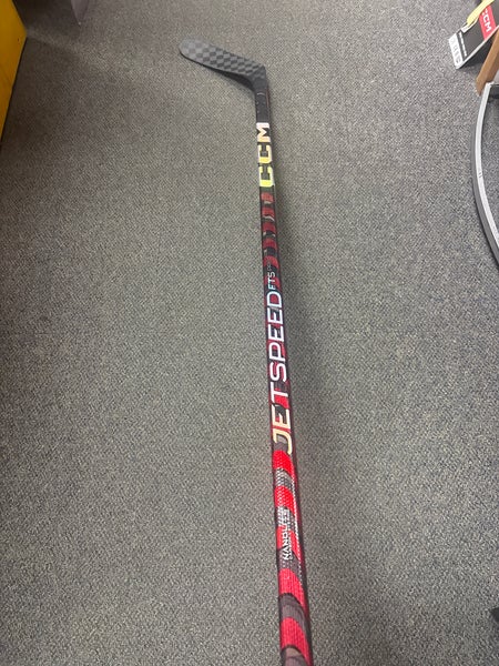 Senior CCM JetSpeed FT5 Pro Left Hand Hockey Stick P28M 75 Flex (New)