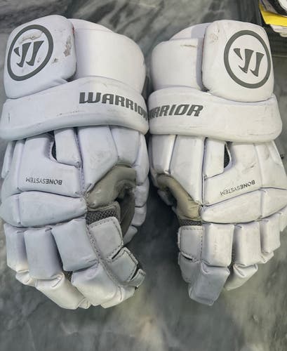 Warrior Burn Lacrosse Gloves (Used)
