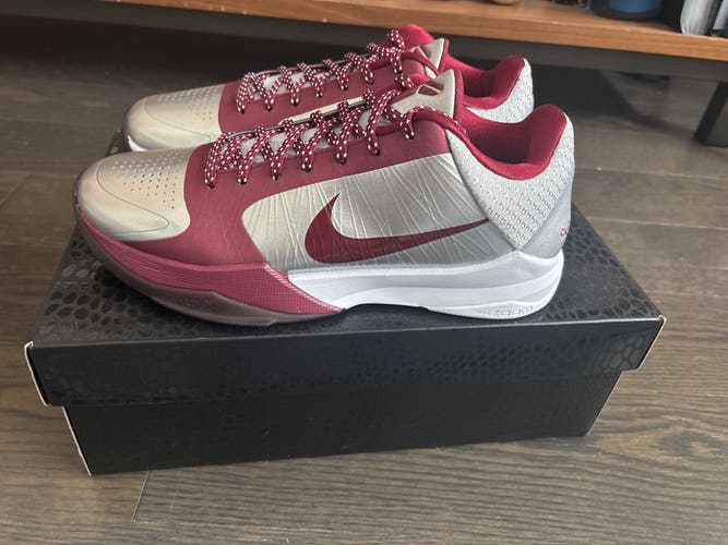 Kobe 5 Protro Lower Merion Aces Away