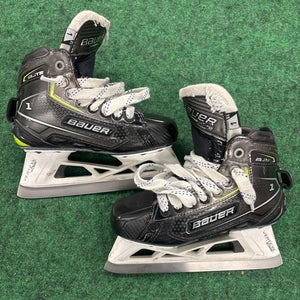 Junior Bauer Elite Hockey Goalie Skates (Extra Wide) Size 1 (Used)