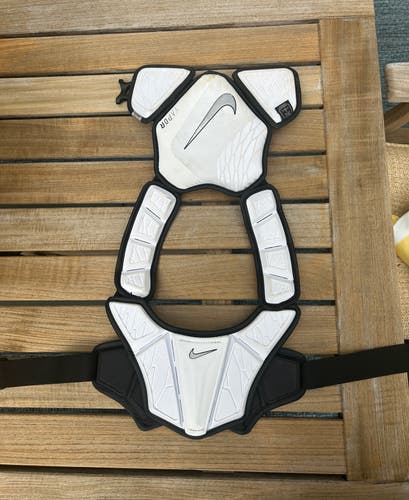 Used Nike Vapor Elite Chest Pad Medium