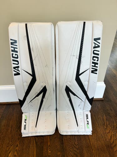33" 2025 Vaughn SLR4 Pro Carbon Goalie Leg Pads Pro Stock (Used)