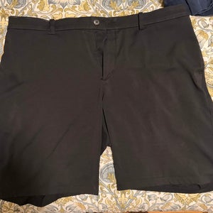 Nike Black Size 42 Adult Unisex Golf Shorts (Used)