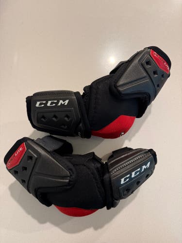 Senior Large CCM QuickLite Elbow Pads Pro Stock (New)