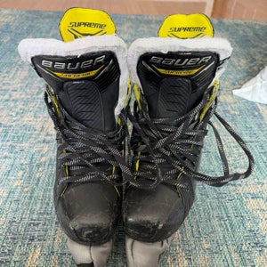 2022 Bauer Supreme M4 Hockey Skates 7 (Used)