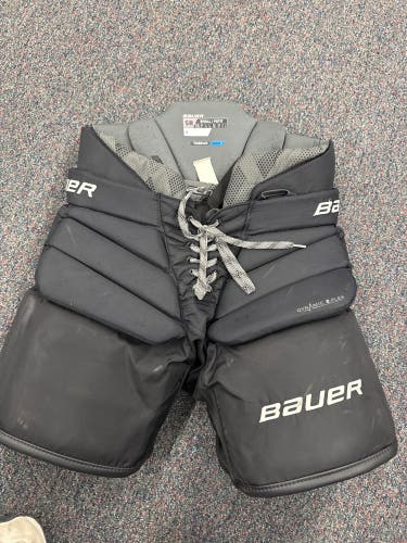 Black Bauer Elite Hockey Goalie Pants (Used) | Senior Small