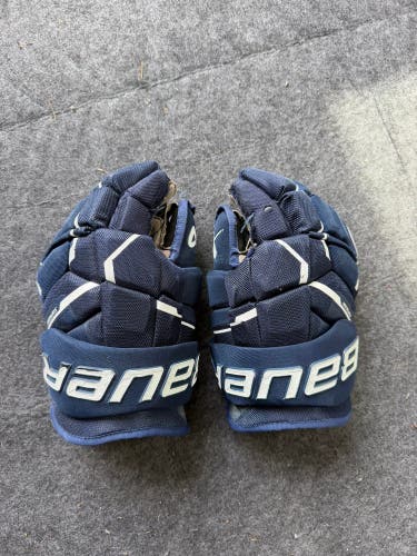 Bauer Supreme Mach Gloves 14" (Used)