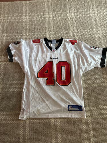 White Medium Adult Unisex Reebok Jersey (Used)