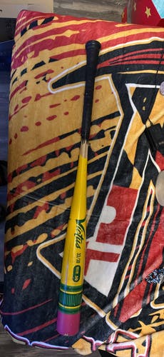 Victus Pencil hybrid Bat (-3) 30 oz 33" (Used)