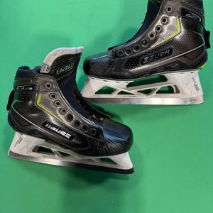 Intermediate Bauer Elite Hockey Goalie Skates Size 5.5 (Used)