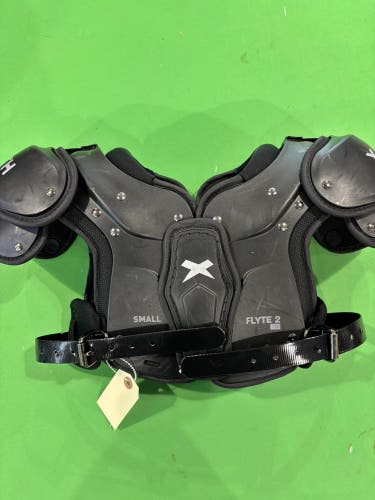 Xenith Flyte 2 TD Shoulder Pads | Youth Small