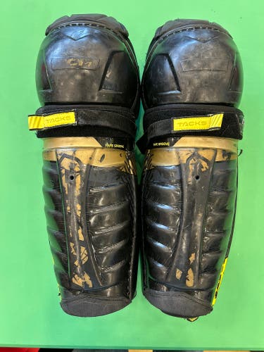 13" Intermediate CCM Tacks AS-V Pro Shin Pads