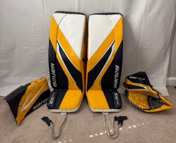 32" 2023 Bauer Vapor X5 Pro Goalie Leg Pads Pro Stock (Used)