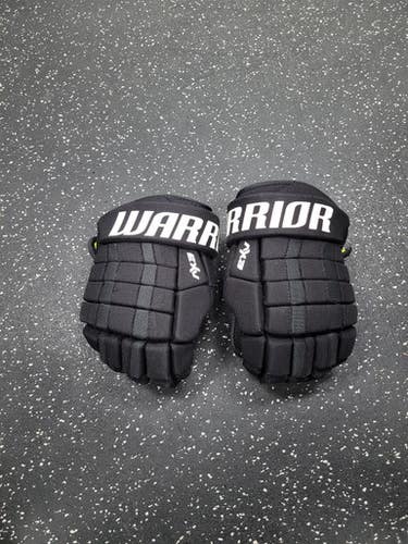 Used Warrior AX3 Senior Gloves Black 12" 11849-S000040312