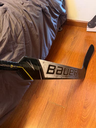 Custom Senior Bauer Vapor Hyperlite Regular Goalie Stick 27" Paddle (benoit) (Used)