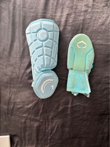 Blue Senior EvoShield Leg guard Shin Guards (Used)
