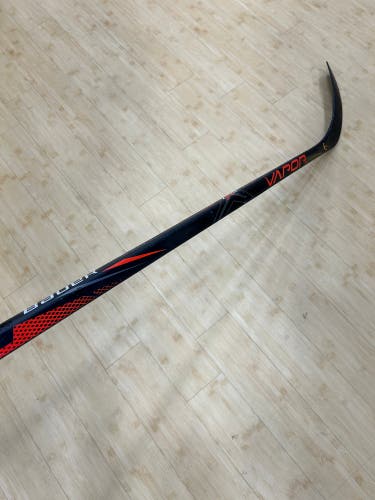 Intermediate Bauer Vapor 2X Team Hockey Stick | RH P88