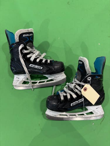 Youth Bauer XLP Hockey Skates | Y13