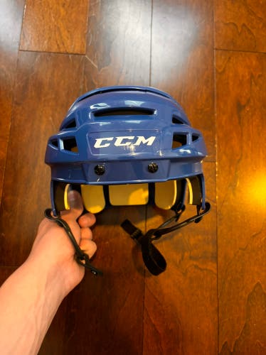 Small CCM Vector V08 Helmet Pro Stock (Used)