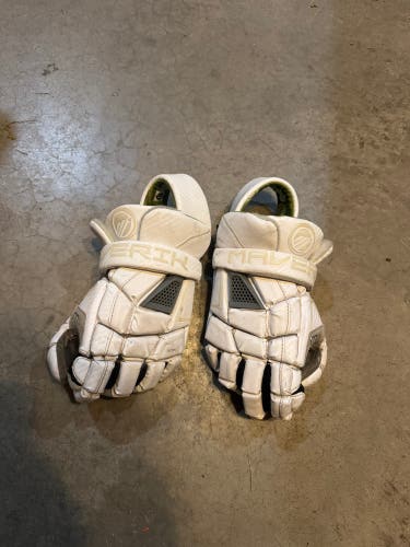 Maverik M5 Lacrosse Gloves (Used)