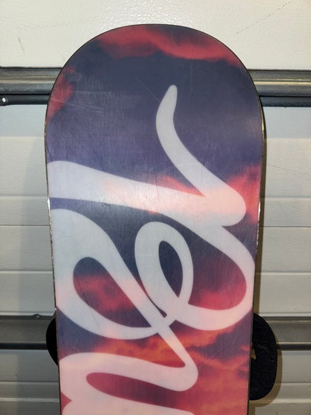 Women's Burton Socialite Snowboard With Large Burton Scribe