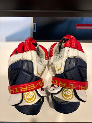 Maverik Showtime M5 Lacrosse Gloves (Used)