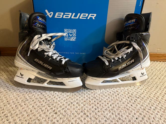 2025 Bauer Vapor Flylite Hockey Skates 6.5 (New)