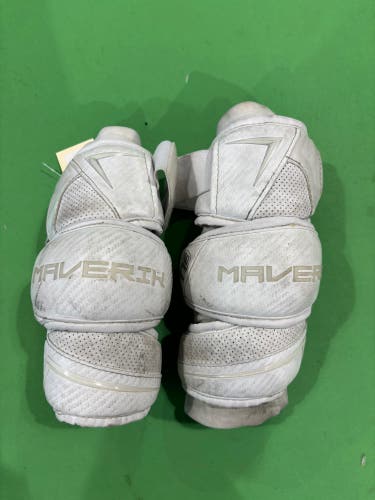 Maverik M6 Arm Pads | Adult Small