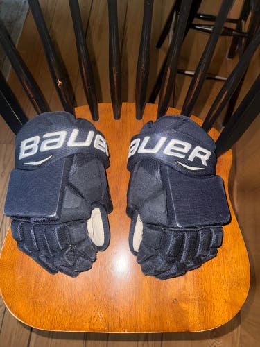 Bauer Vapor APX2 Pro Gloves 13" Pro Stock (Used)