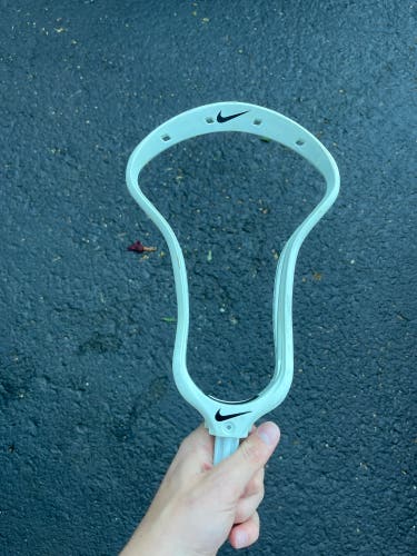 Nike CEO 3 Head (Used)