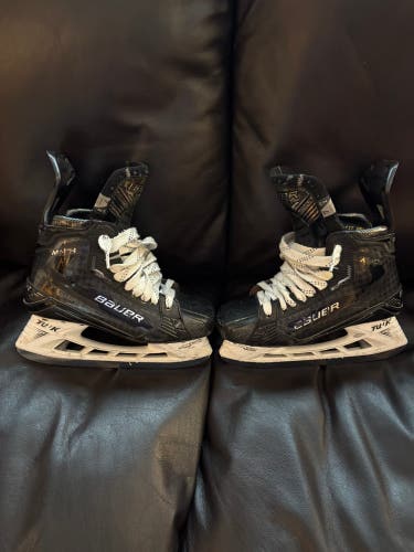 2022 Bauer Supreme Mach Hockey Skates 7 (Used)
