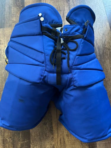 St. Louis Blues Used Senior Medium CCM HPG 14A Hockey Goalie Pants Pro Stock Fit 2