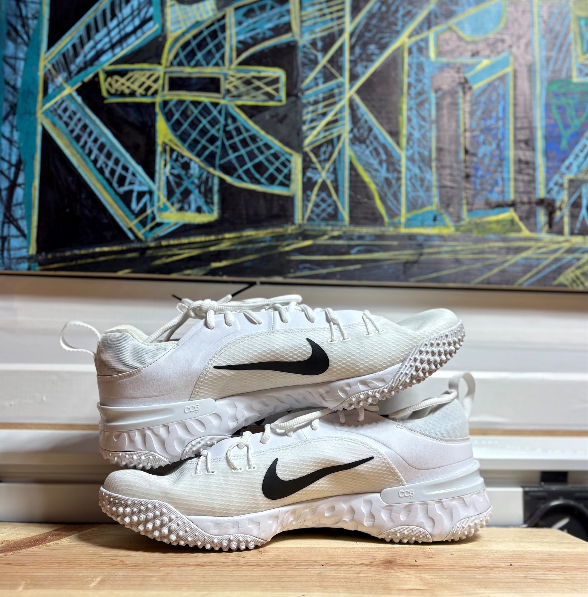 Nike Alpha Huarache 7 Pro Turf Shoes: Size 11.5 - White