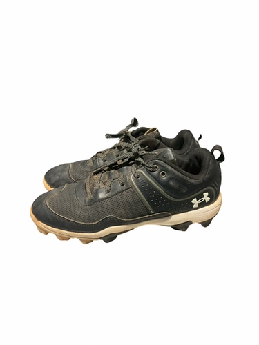 Used Under Armour CLEATS BB/SB Cleats Black Junior 05.5 11834-S000051509