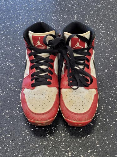 Used Nike AIR JORDAN BB/SB Cleats Red And White Junior 04 11849-S000040279